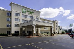  - Holiday Inn & Suites Rothschild - I-39, Exit 185