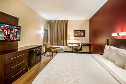  - Red Roof Plus+ Inn & Suites South Deerfield