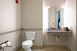  - Holiday Inn Express & Suites Evanston - I-80, Exit 3