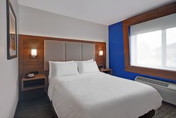  - Holiday Inn Express Marshall