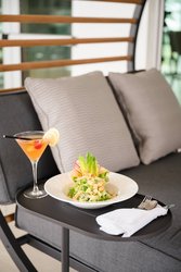  - AC Hotel by Marriott Airport Fort Lauderdale - I-95, Exit 22