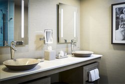  - Lodge Kohler Lambeau Field Green Bay