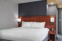  - Courtyard by Marriott Medford Airport - I-5, Exit 33