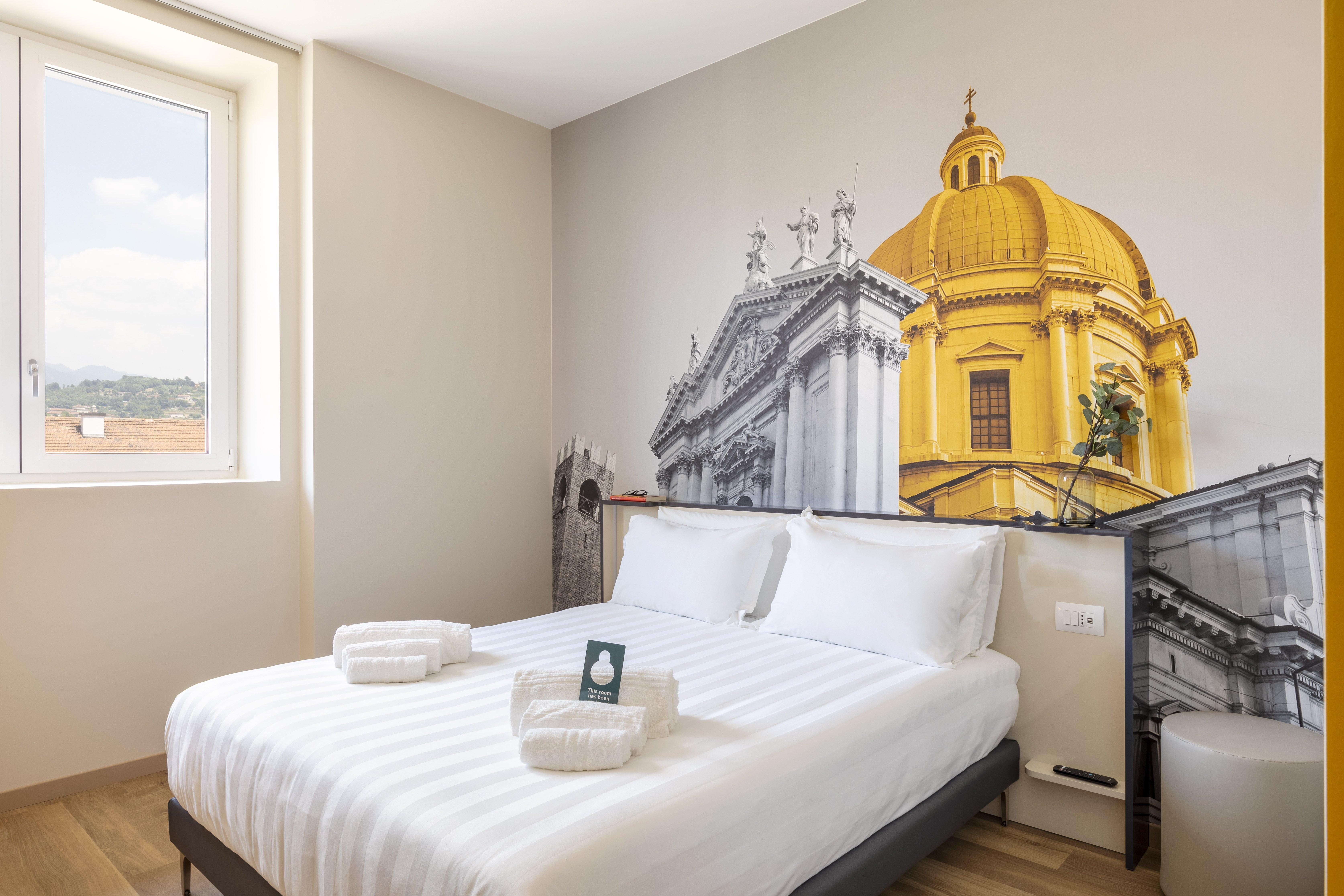 B-B HOTEL BRESCIA-guestroom-GUEST SUPERIOR ROOM.jpg