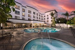  - Courtyard by Marriott Hotel Disneyland Anaheim