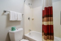  - Red Roof Inn Duke University Medical Center Durham - I-85, Exit 175