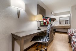  - Red Roof Inn Duke University Medical Center Durham - I-85, Exit 175