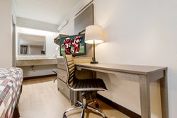  - Red Roof Inn Duke University Medical Center Durham - I-85, Exit 175