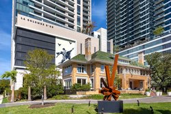  - La Colombe d'Or Hotel Houston