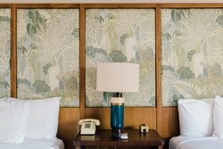  - White Sands Hotel Waikiki Honolulu