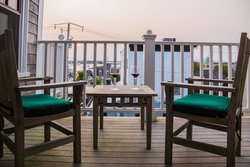  - Almondy Inn Newport