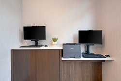  - SpringHill Suites by Marriott Valencia - I-5, Exit 170