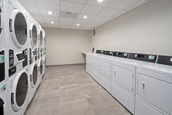  - SpringHill Suites by Marriott Valencia - I-5, Exit 170