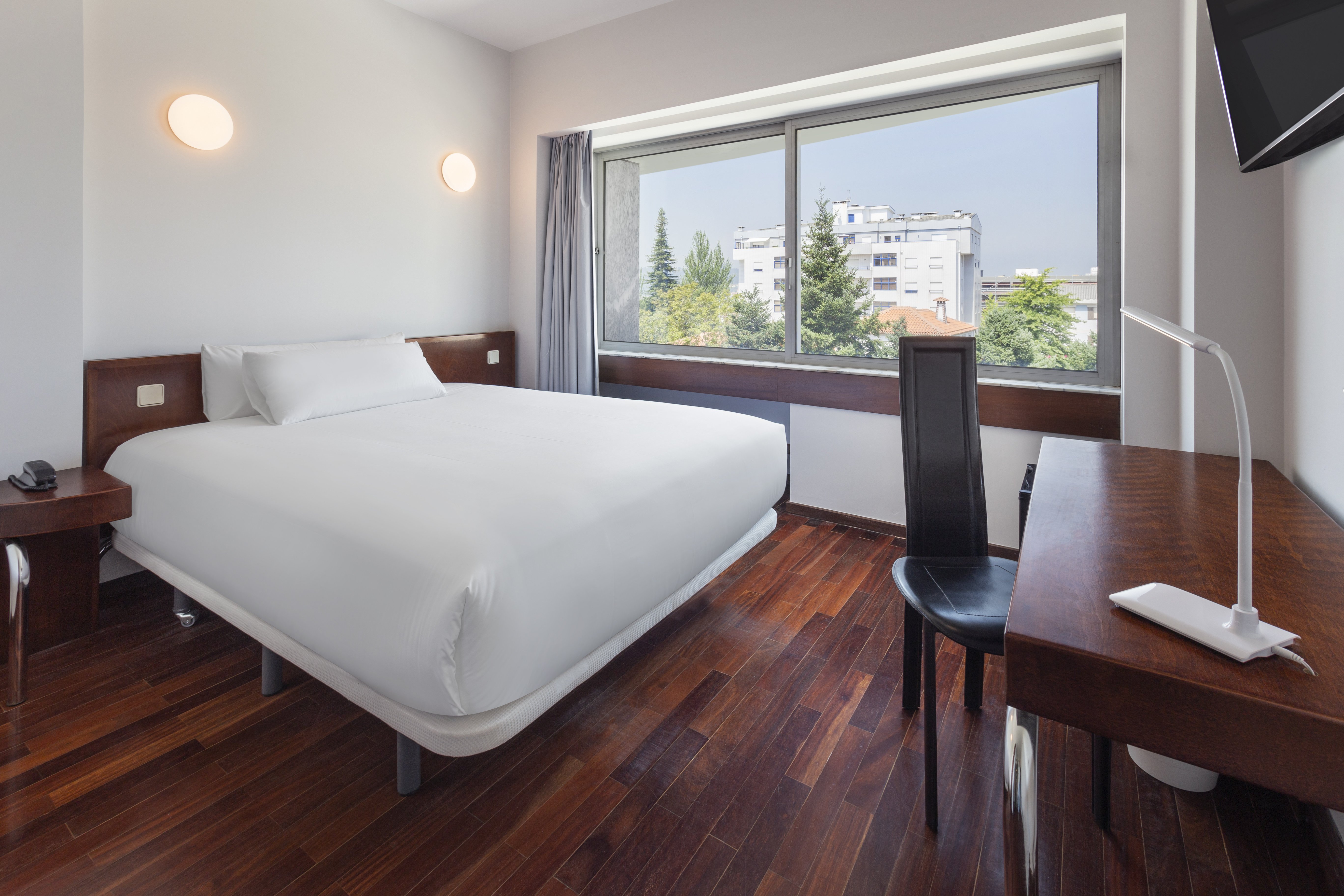 B&B HOTEL E APARTAMENTO FELGUEIRAS-guestroom-Double Room.jpg