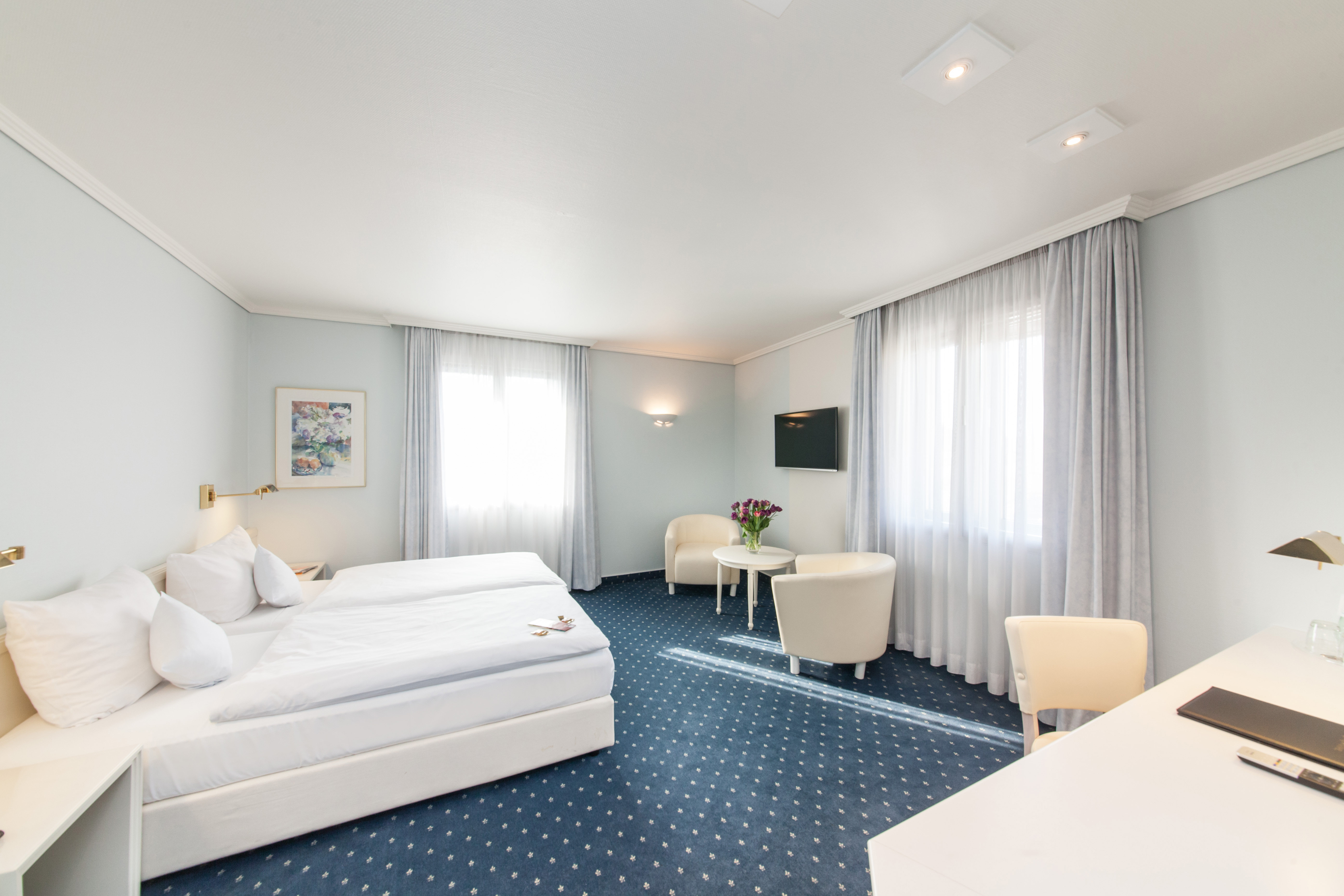 GARNER HOTEL ASCHAFFENBURG POST BY-guestroom-Double room - Hotel Post Aschaffenburg.jpg