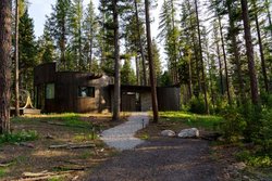  - The Green O Resort Greenough