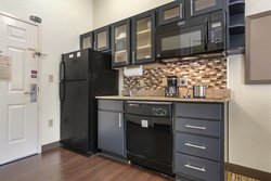  - Candlewood Suites Alabaster