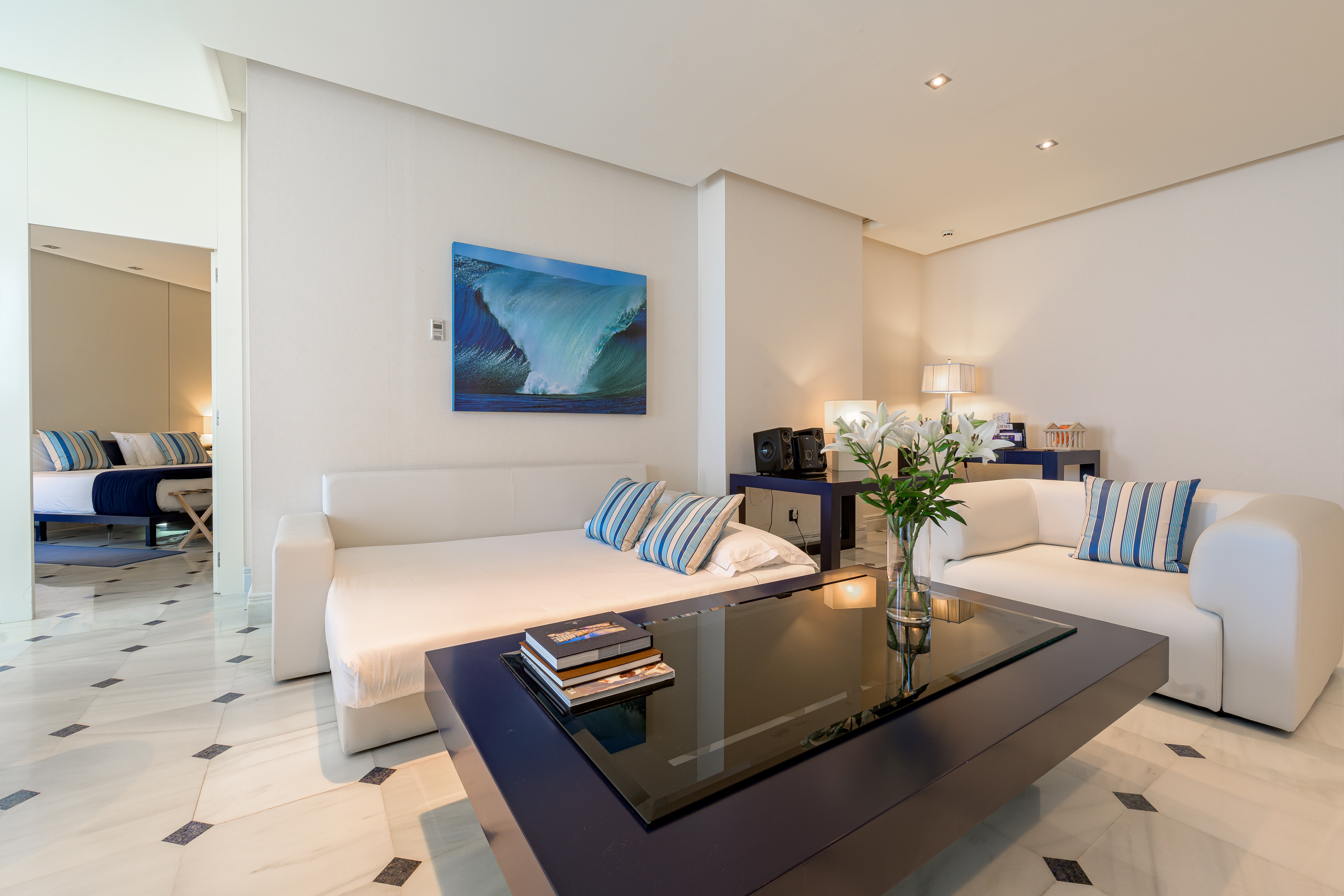 Hotel Las Arenas-guestroom-SUITE MARE NOSTRUM SOFA CAMA.jpg