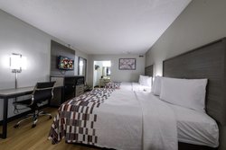  - Red Roof Inn University Charlottesville