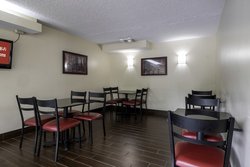  - Red Roof Inn University Charlottesville