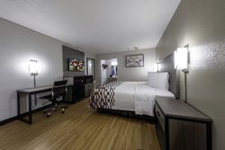  - Red Roof Inn University Charlottesville