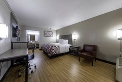  - Red Roof Inn University Charlottesville