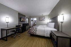  - Red Roof Inn University Charlottesville