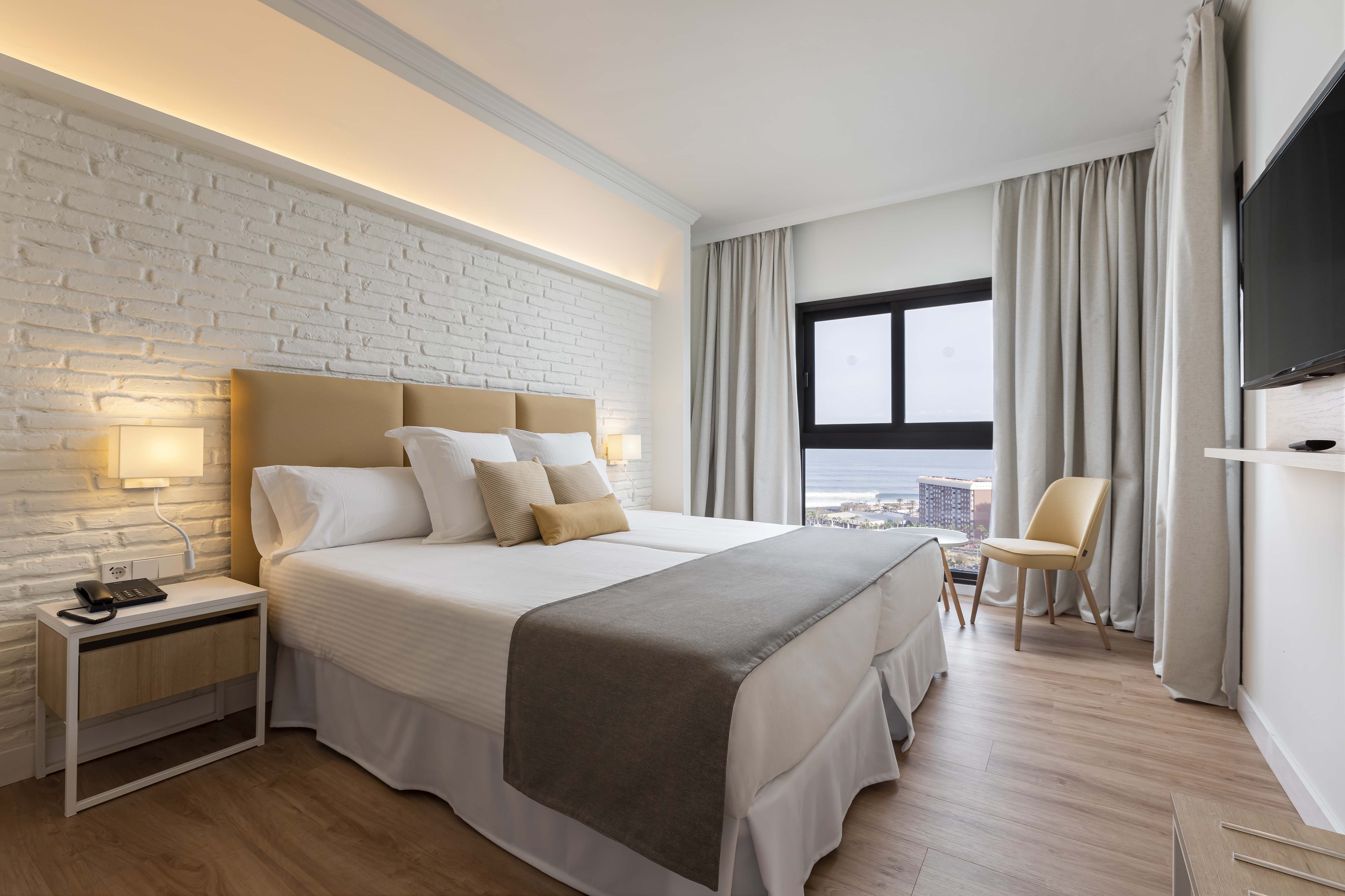 ALUASOUL OROTAVA VALLEY-guestroom-My Favorite Club Suite Ocean F.jpg