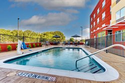  - Fairfield Inn & Suites by Marriott Airport Northwest Dallas - I-35, Exit 436A