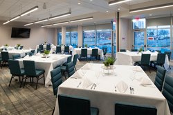  - Four Points by Sheraton Hotel Olathe