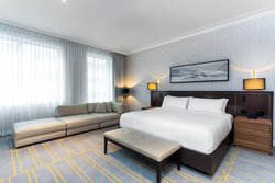  - Sutton Place Hotel Downtown Toronto