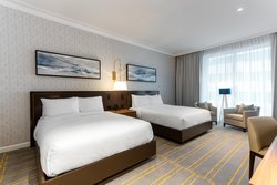  - Sutton Place Hotel Downtown Toronto