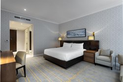  - Sutton Place Hotel Downtown Toronto