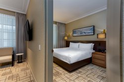  - Sutton Place Hotel Downtown Toronto