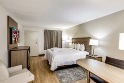  - Red Roof Inn & Suites Addison