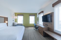  - Holiday Inn Express & Suites Vista Downtown Columbia