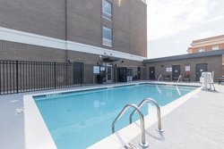  - Holiday Inn Express & Suites Vista Downtown Columbia