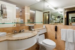  - Omni Berkshire Place Hotel New York