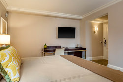  - Omni Berkshire Place Hotel New York