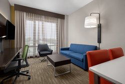  - Holiday Inn Express & Suites Woodside