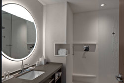  - Courtyard by Marriott Hotel Jefferson City