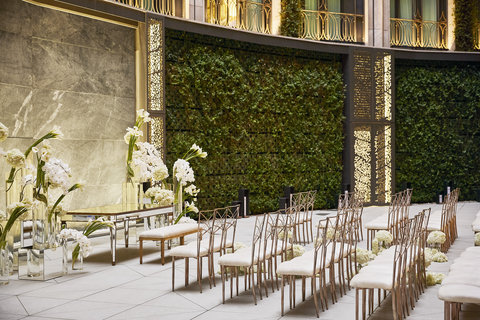 FOUR SEASONS HOTEL MADRID CALLE DE SEVILLA - Photo 2