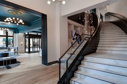  - Courtyard by Marriott Hotel Downtown Cincinnati - I-71, Exit 1B