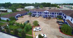  - Scottish Inns & Suites Northwest Houston