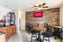  - Red Roof Inn Bowling Green - I-65, Exit 22