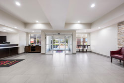  - Red Roof Plus+ Inn & Suites Bessemer - I-20 & I-59, Exit 108