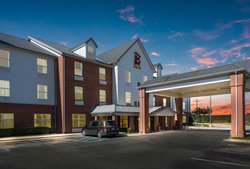  - Red Roof Plus+ Inn & Suites Bessemer - I-20 & I-59, Exit 108