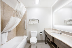  - Red Roof Plus+ Inn & Suites Bessemer - I-20 & I-59, Exit 108