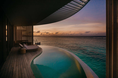 THE RITZ-CARLTON MALDIVES, FARI ISLANDS - Photo 14