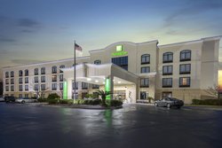  - Holiday Inn Gateway Savannah - I-95, Exit 94